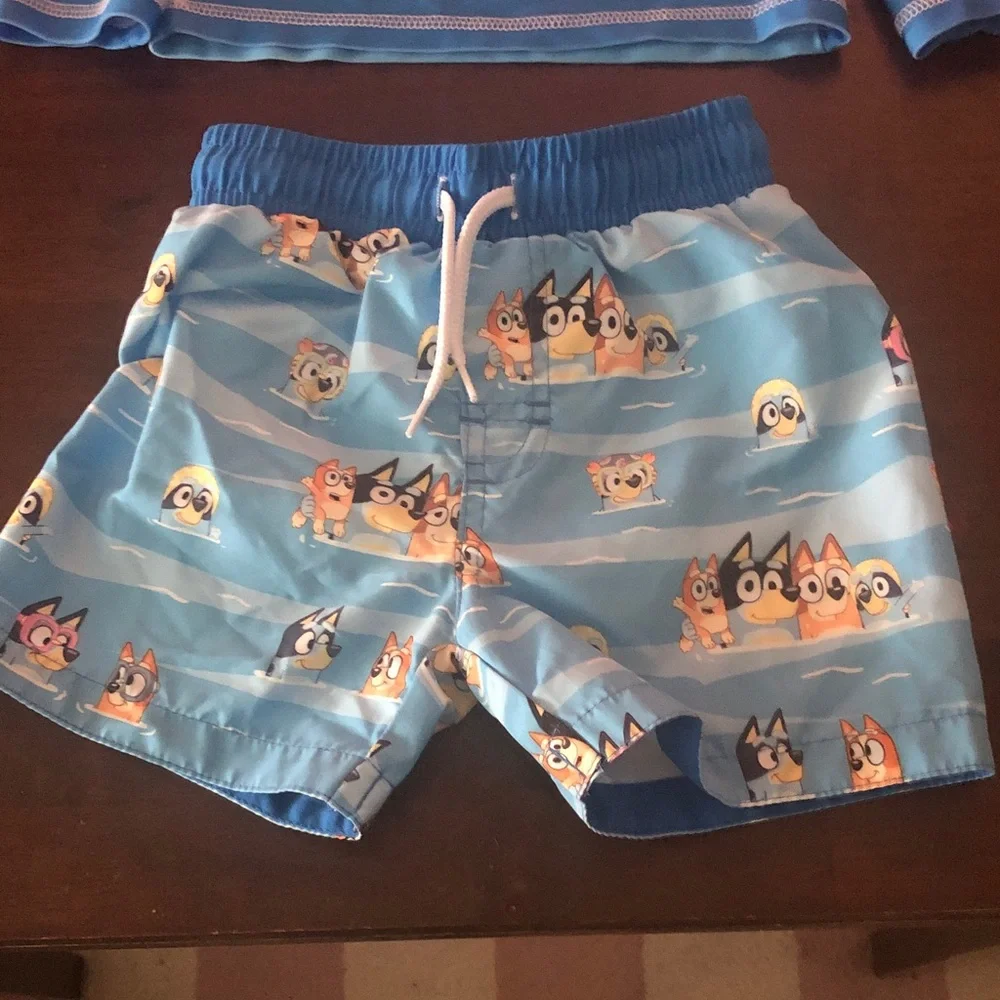👰🏻‍♀️ Bluey 2T Long Sleeve Swim Top & Swim Trunks